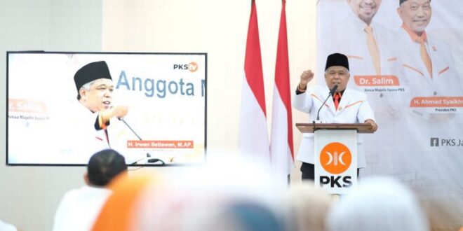 Ratusan Anggota Dilantik, Ketua PKS Jatim Minta Gaspol Beri Kontribusi untuk Rakyat dan NKRI