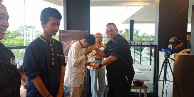 Kang Haru Bukber Dengan Anak Yatim dan FCMB – DPW PKS Jawa Barat