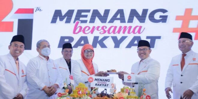 Ragam Cara Unik Calon Legislator PKS di Jabar Mendaftar ke KPU – DPW PKS Jawa Barat