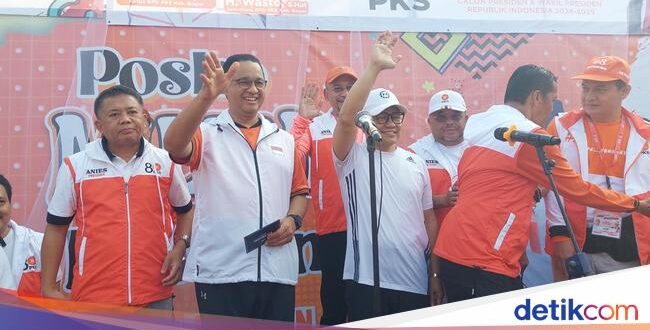 Anies-Cak Imin Resmikan Posko Milenial di Cibinong Bogor