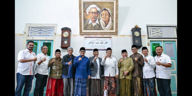 Sowan ke Ponpes Denanyar Jombang, Gus Salam Minta Presiden PKS Terus Jaga Silaturahim