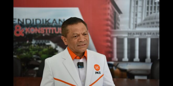 PKS: Penentuan Usia Capres-Cawapres Kewenangan DPR, Bukan MK