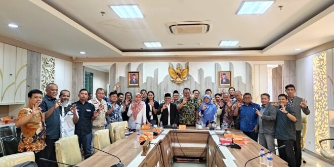 FGD Fraksi PKS DPRD Jabar Soroti Masalah Sampah – DPW PKS Jawa Barat